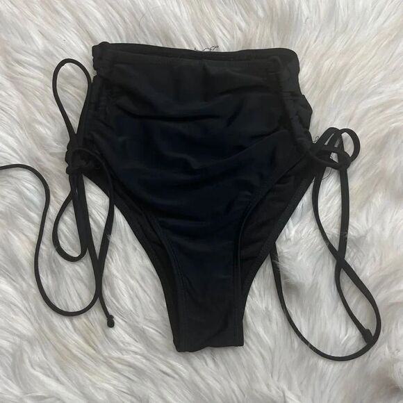 Scrunch Sides High Waist Bikini Bottoms Black Size Medium - Picture 1 of 3